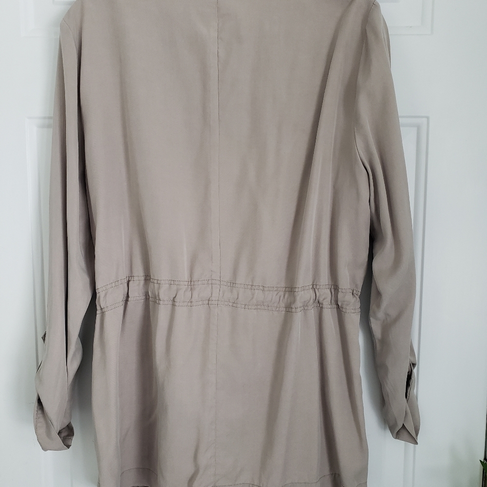 Light jacket - Picture 2 of 5